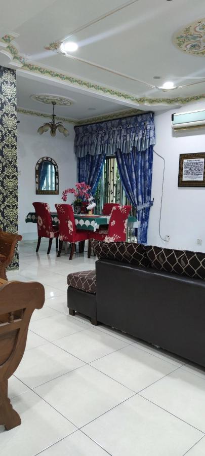 Malacca Hawwa Sara Muslim Homestay מראה חיצוני תמונה